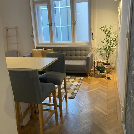 Downtown W18 Budapešť