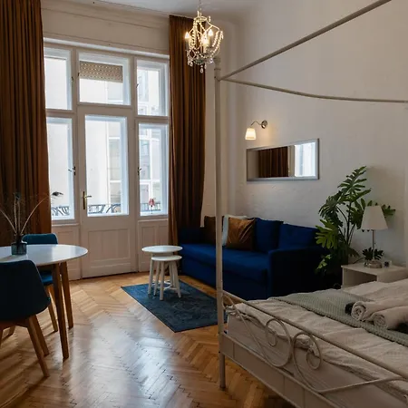 Apartmán Downtown W18