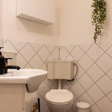 Downtown W18 Apartment Budapest