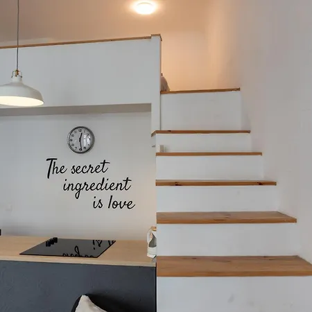 Apartment Downtown W18
