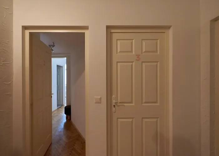 Downtown W18 شقة *