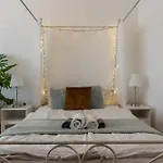Downtown W18 Apartmán